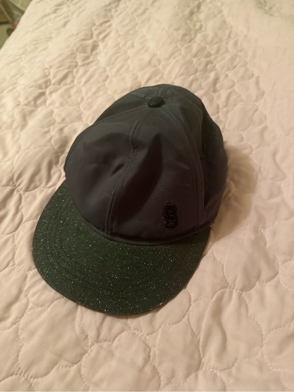 Men's Black Cap with Sparkle Brim